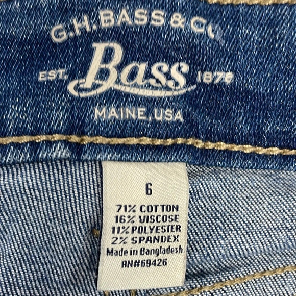 G.H. Bass & Co. Straight Leg Denim Jeans 6 - Picture 13 of 16